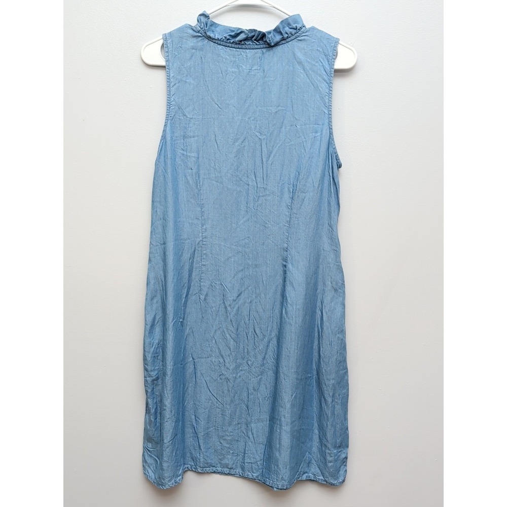 crown & ivy Light Blue Sleeveless Ruffle V-Neck Shift Dress - Picture 4 of 4